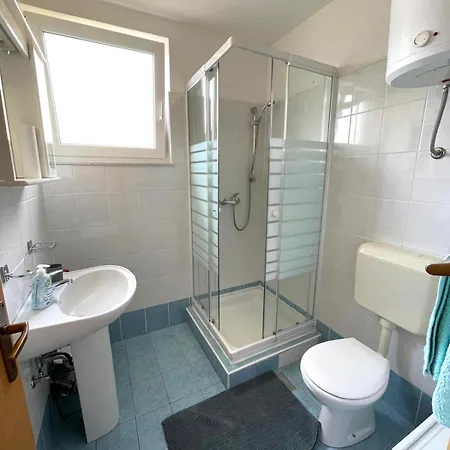 Isadora Apartment